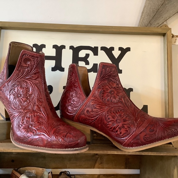 Western Bootie - Picture 4 of 7